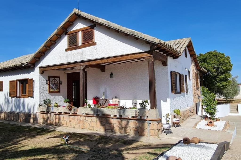 Casa Rural Emilia Эскалона Экстерьер фото