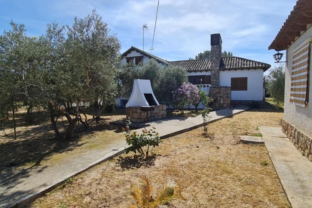 Casa Rural Emilia Эскалона Экстерьер фото