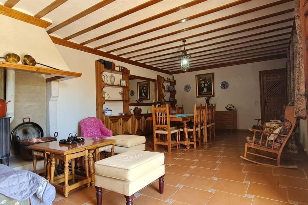 Casa Rural Emilia Эскалона Экстерьер фото